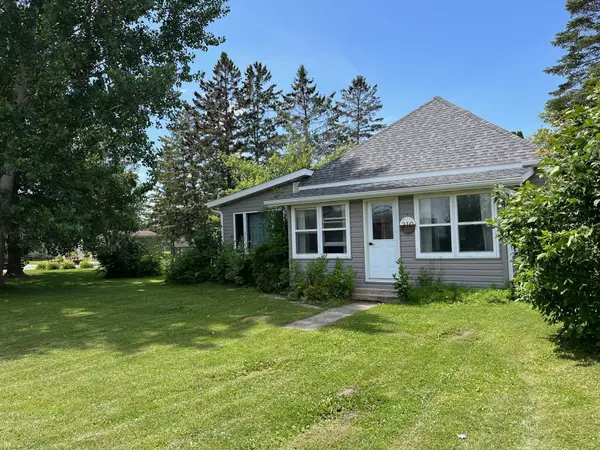 210 Oak ST S, Plummer, MN 56748