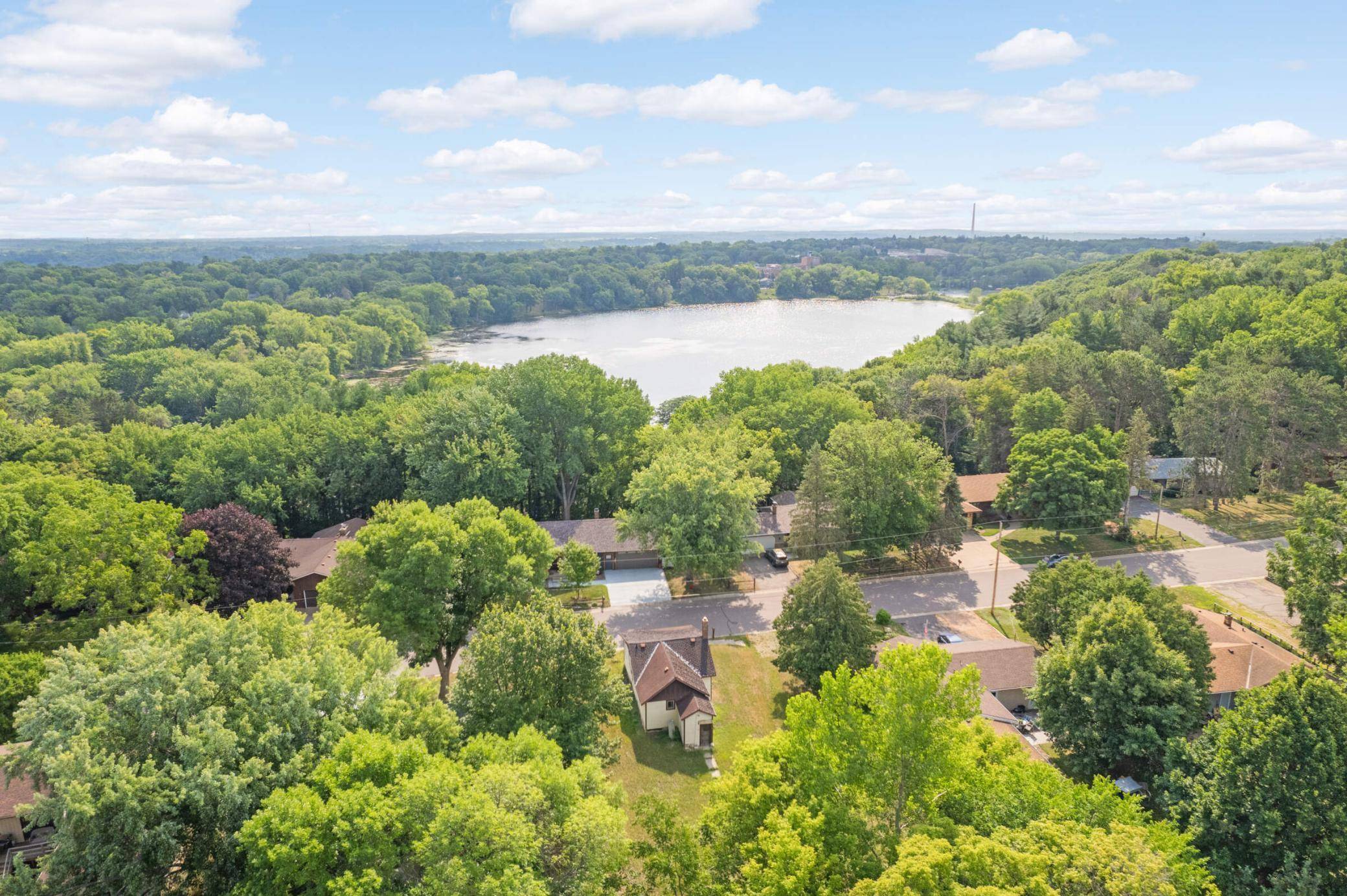 Stillwater, MN 55082,708 Pine Tree TRL