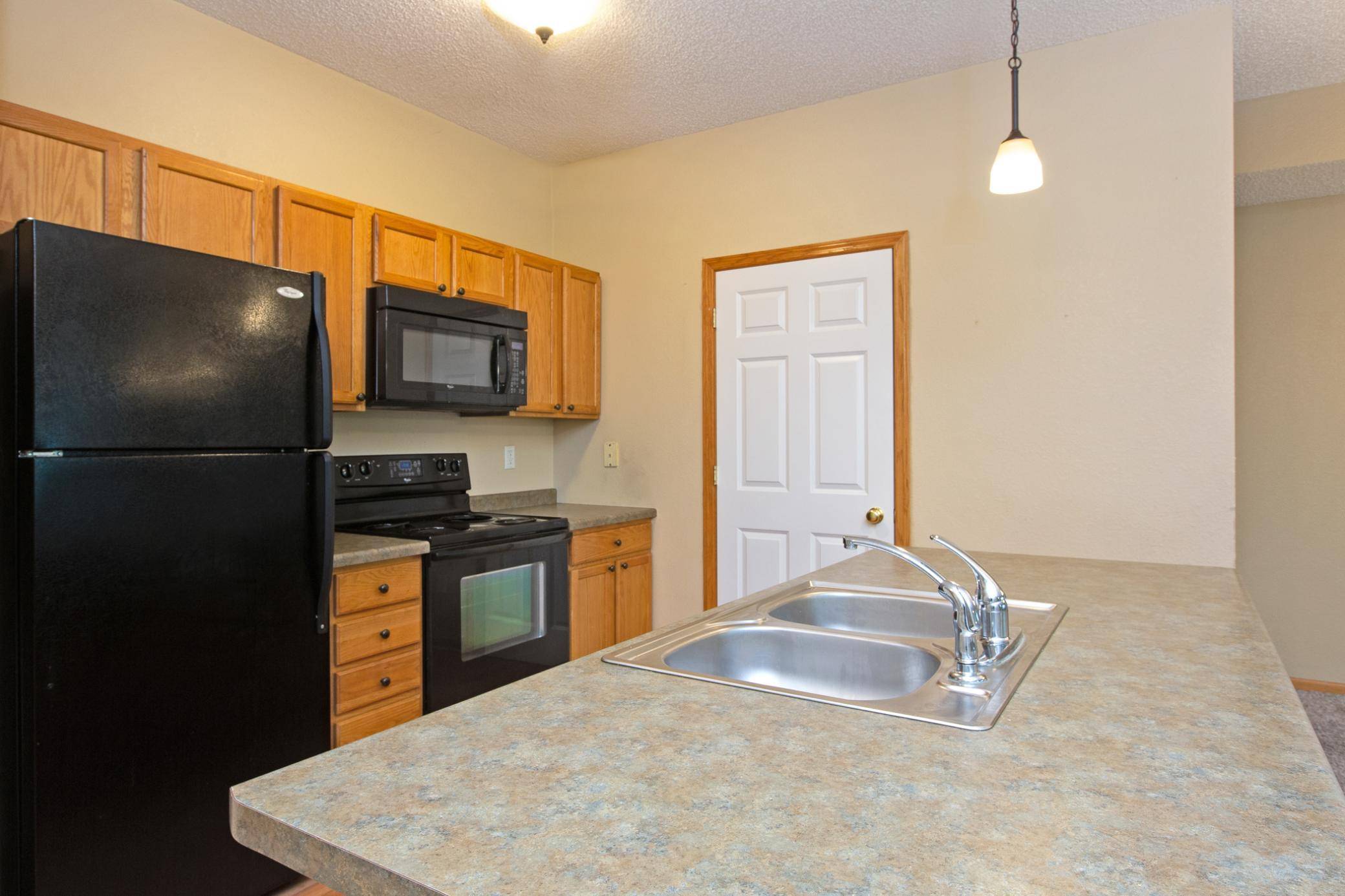 Saint Paul, MN 55106,1776 Maryland AVE E #103