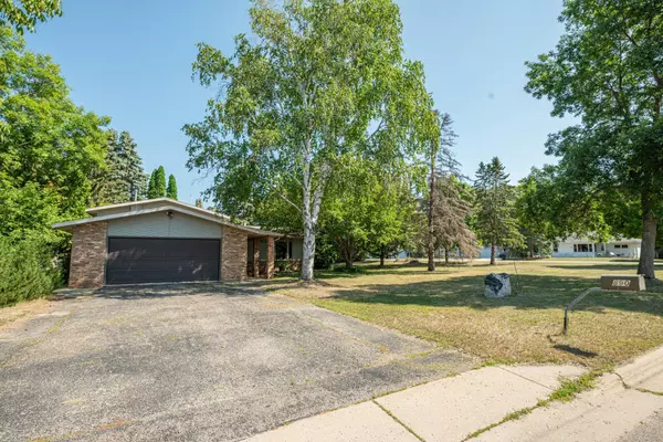 Detroit Lakes, MN 56501,890 Pembina TRL