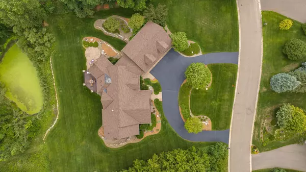 Dellwood, MN 55110,37 Spyglass PL