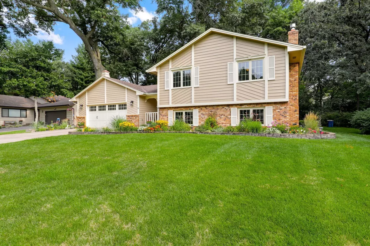 Circle Pines, MN 55014,4 Pleasant View LN