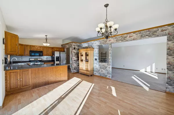 Hudson, WI 54016,440 New Century DR