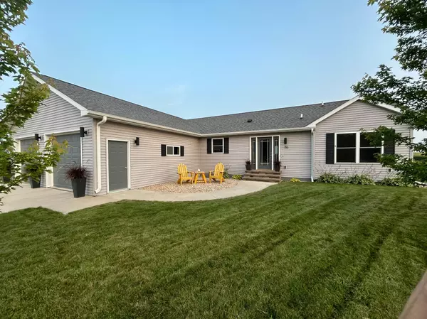 Armstrong, IA 50514,155 Golf Course DR