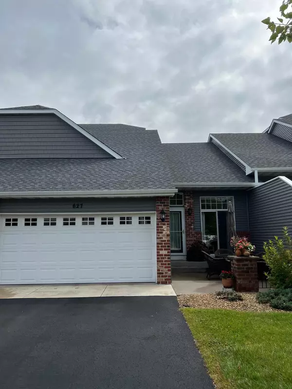 Hudson, WI 54016,627 Spruce DR