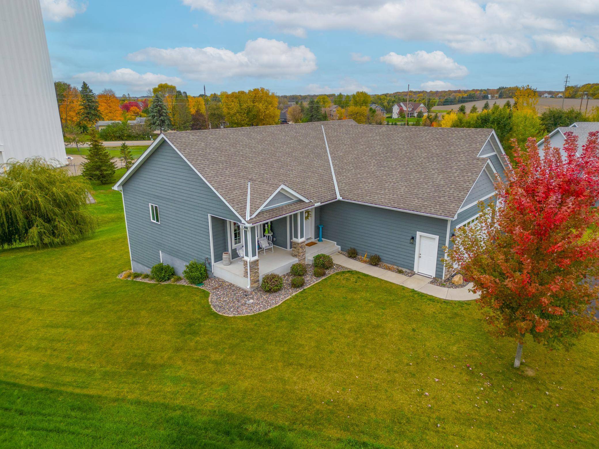 Delano, MN 55328,809 Clover Springs CT