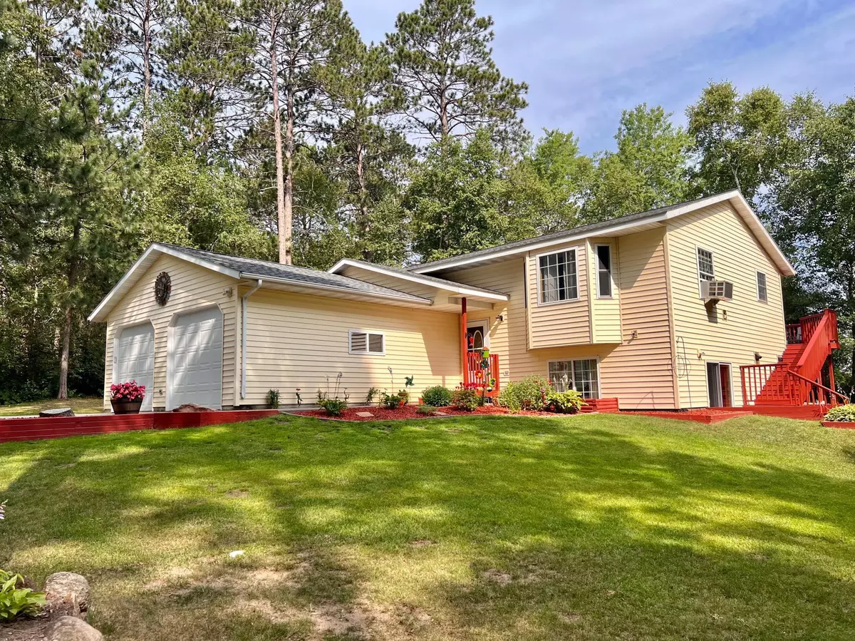 Bemidji, MN 56601,5521 Timber Ridge DR NE