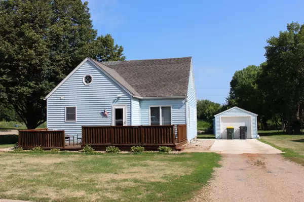 140 Main ST, Walnut Grove, MN 56180