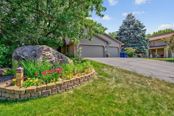 Lakeville, MN 55044,17250 Jade CT