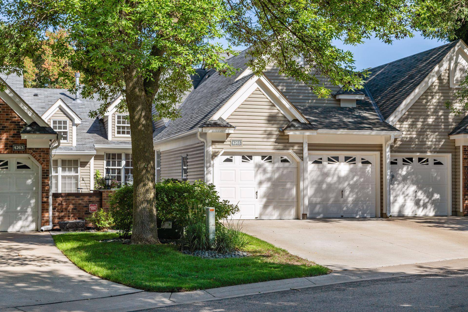 White Bear Twp, MN 55110,4265 Pond View CT