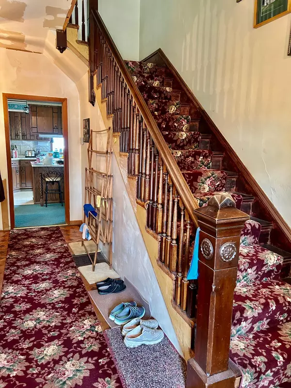 Blooming Prairie, MN 55917,132 2nd ST NW