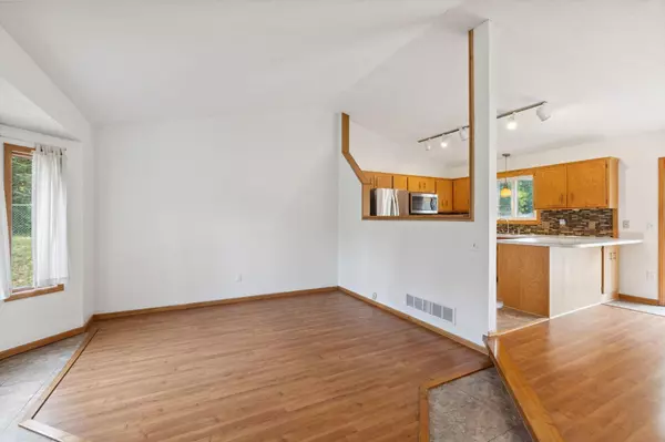 Ramsey, MN 55303,5810 142nd AVE NW