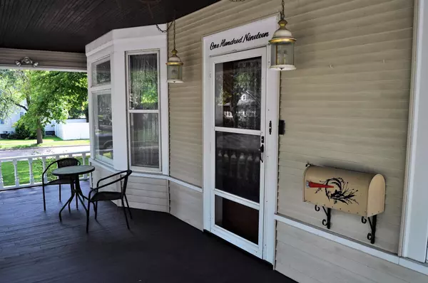 Montevideo, MN 56265,119 S 6th ST