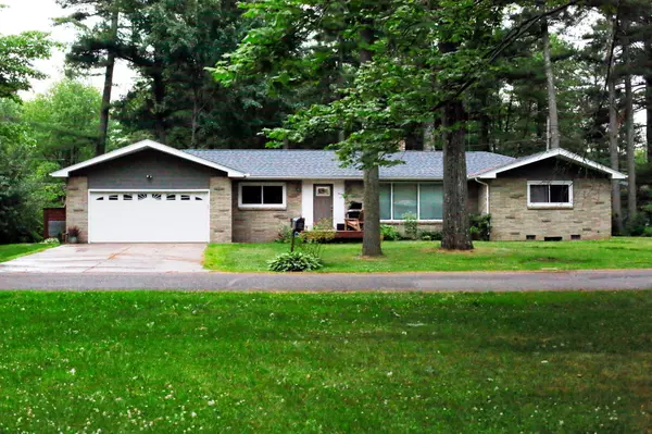 Cloquet, MN 55720,1418 Janis RD