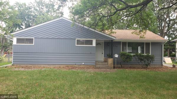 6224 Lee AVE N,  Brooklyn Center,  MN 55429