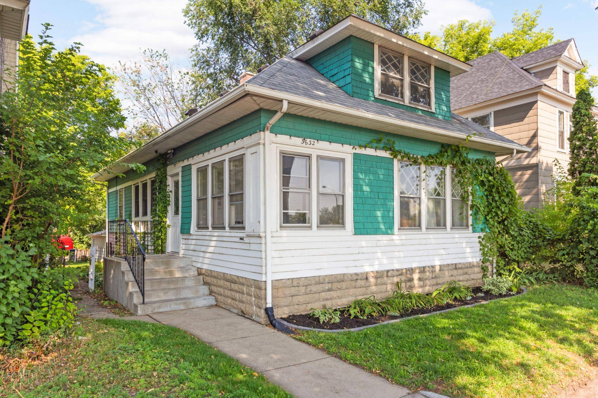 3632 Stevens AVE, Minneapolis, MN 55409