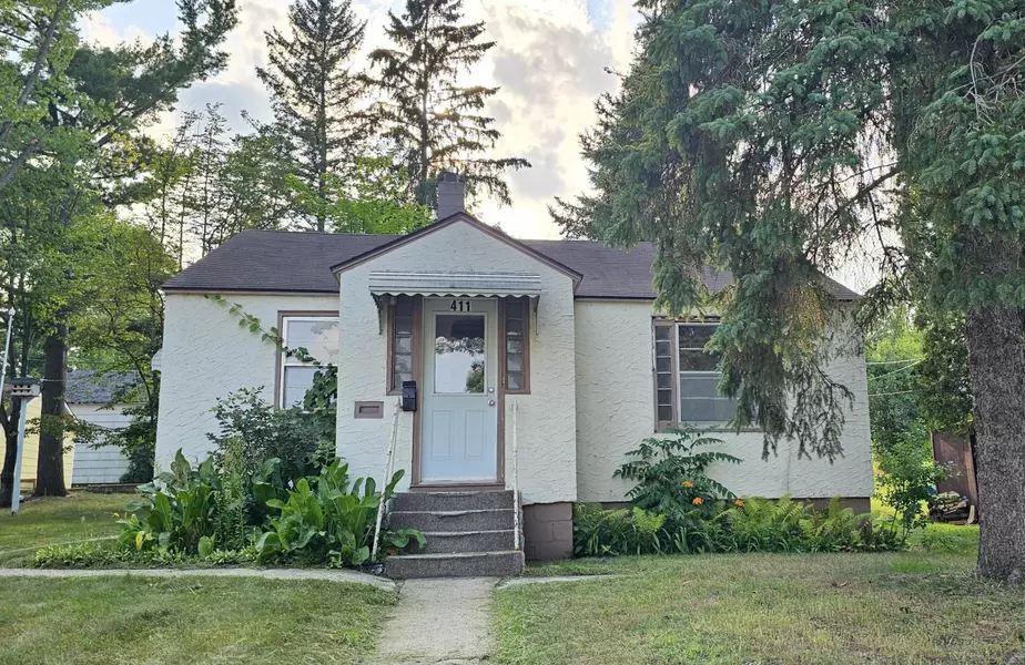 411 8th ST NE, Staples, MN 56479