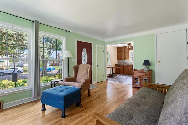 Saint Paul, MN 55119,1944 Montana AVE E