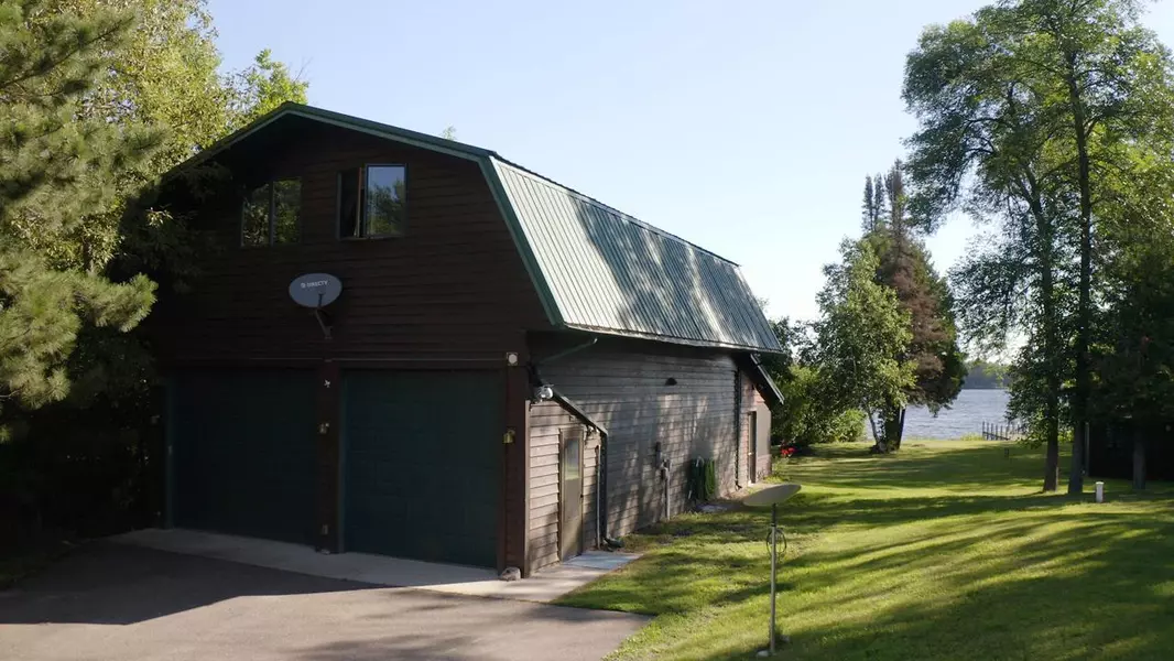 3229 County Road 77, Greenwood Twp, MN 55790