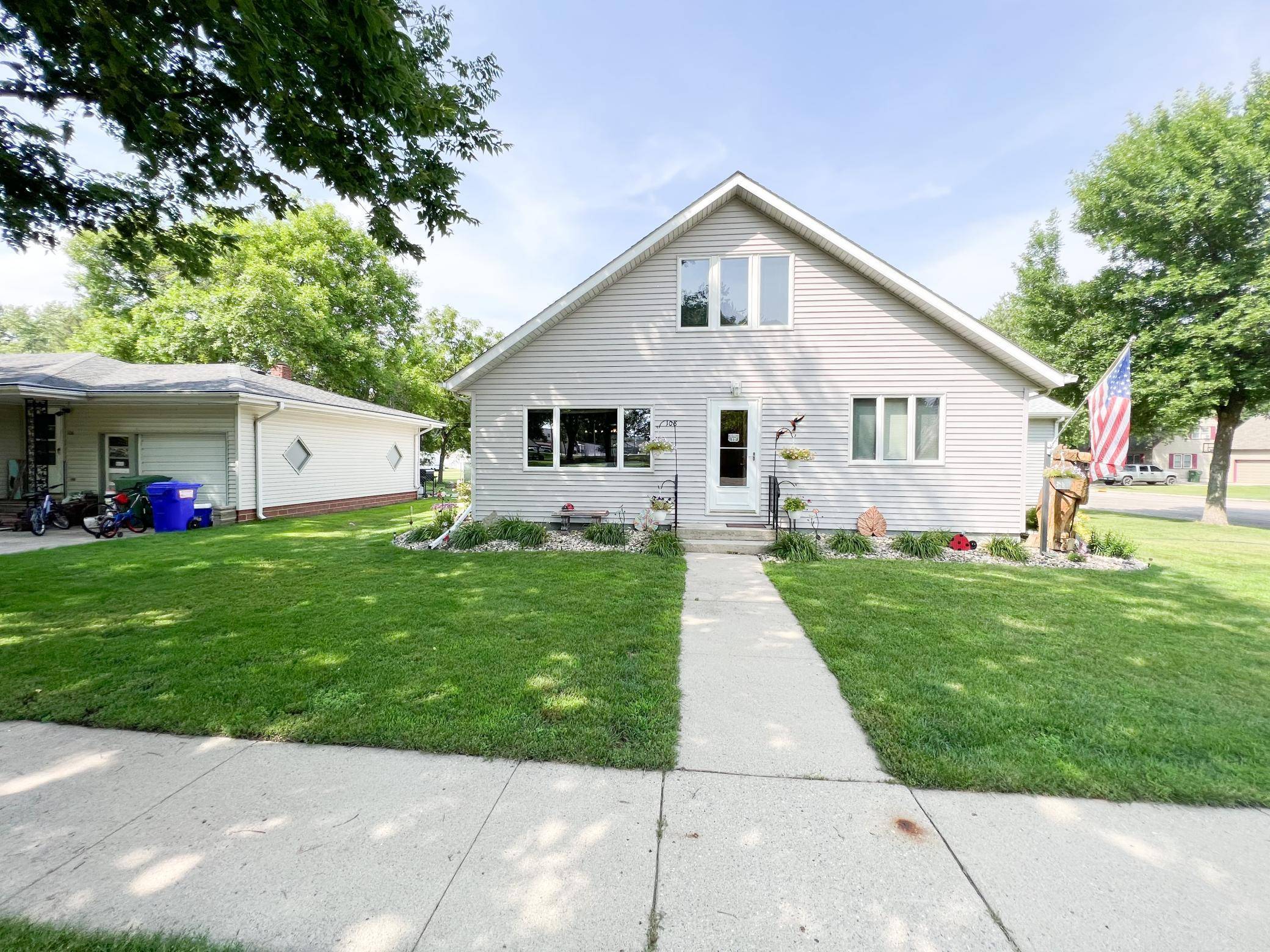 108 4th ST NE,  Fulda,  MN 56131