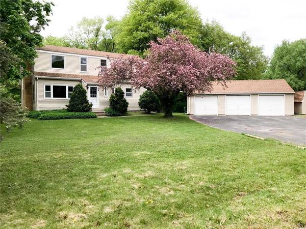 2120 Ford RD,  Minnetonka,  MN 55305