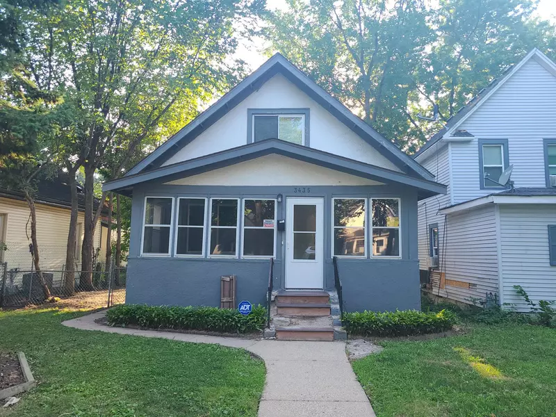 3435 Thomas AVE N, Minneapolis, MN 55412