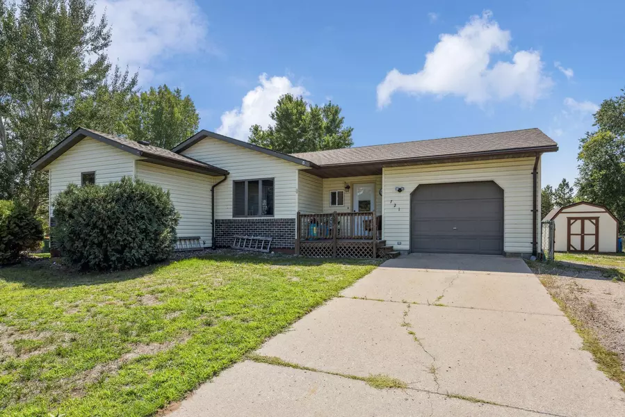 721 N Birch ST, Royalton, MN 56373