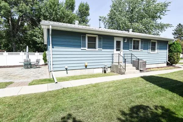 Thief River Falls, MN 56701,719 Saint Paul AVE S