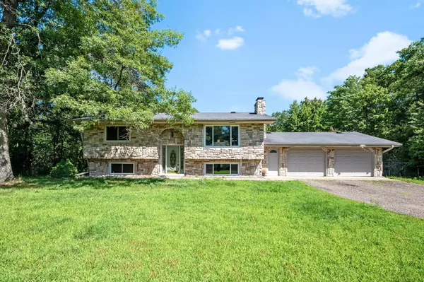 727 229th LN NE, East Bethel, MN 55005