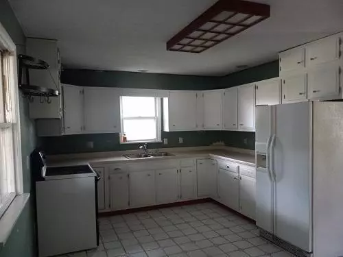 Chisholm, MN 55719,409 6th ST SW