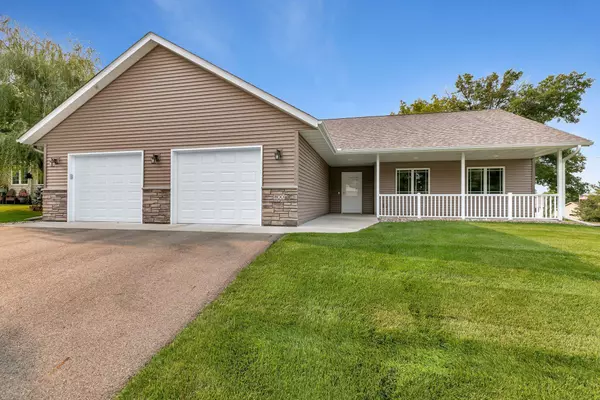 800 Wollak WAY, Sauk Rapids, MN 56379