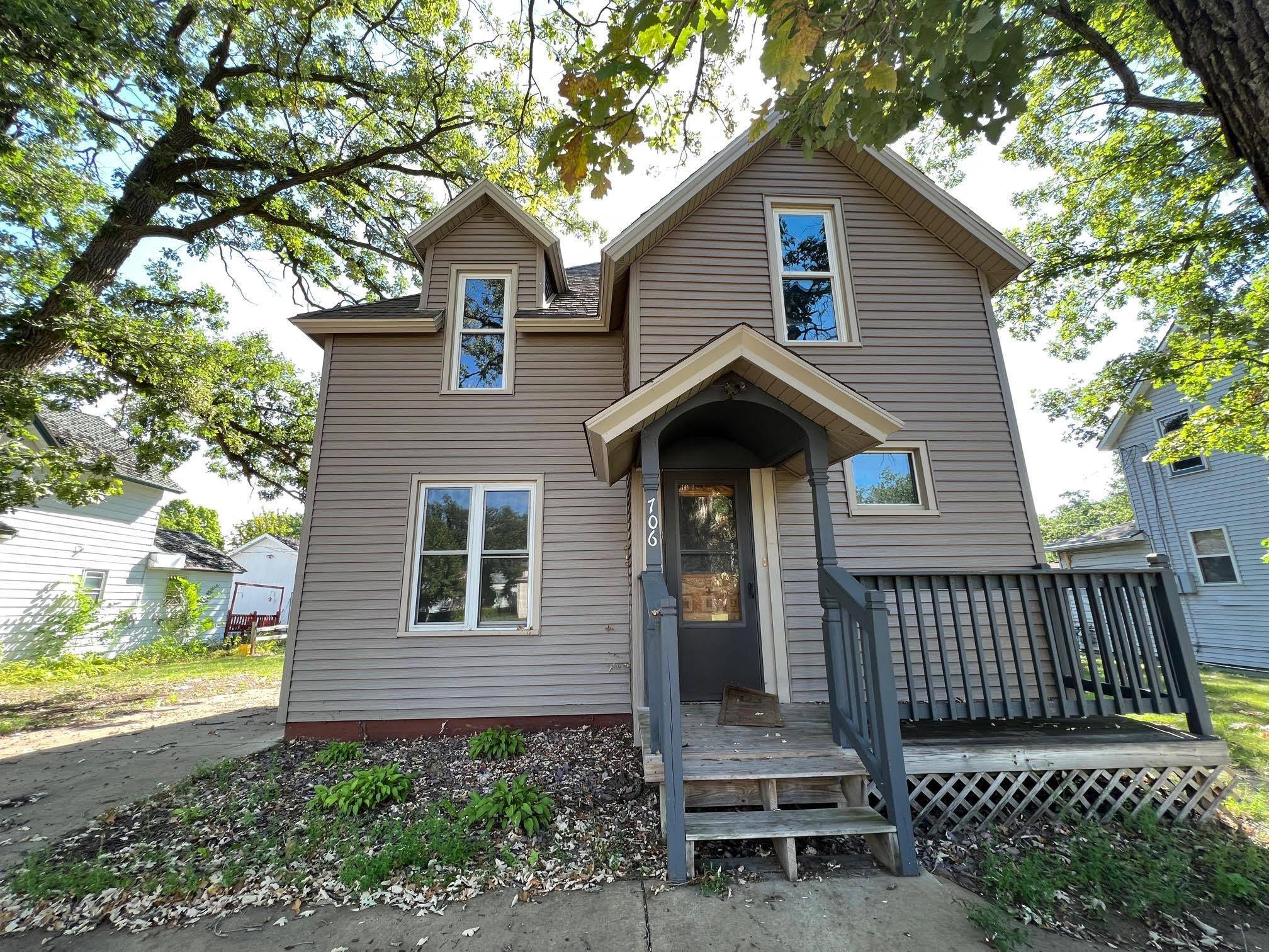 706 2nd ST NE,  Little Falls,  MN 56345