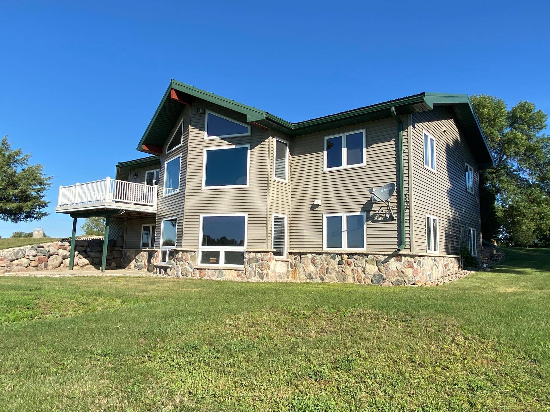 30373 325th ST, Langhei Twp, MN 56215