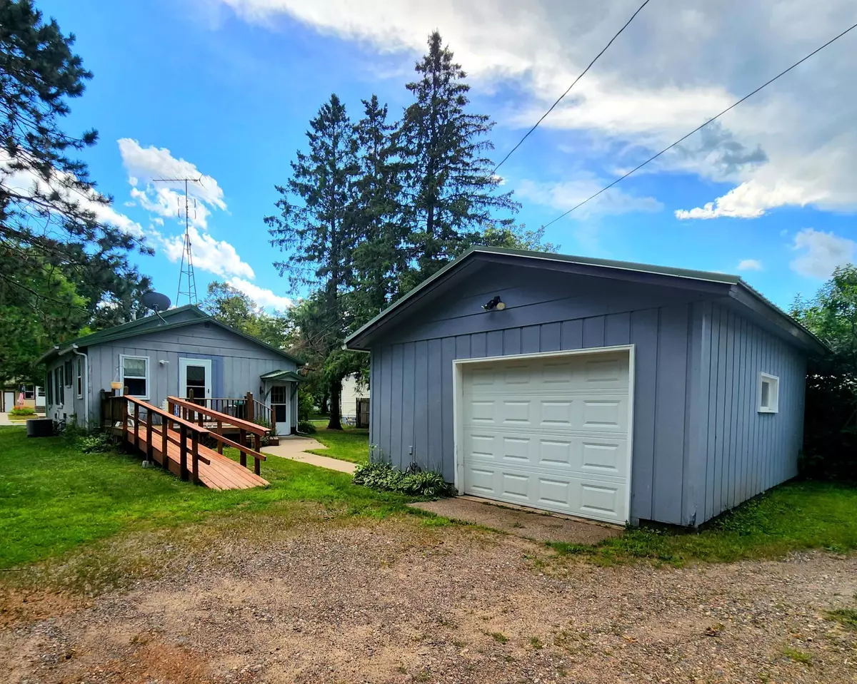 Ladysmith, WI 54848,515 Worden AVE E