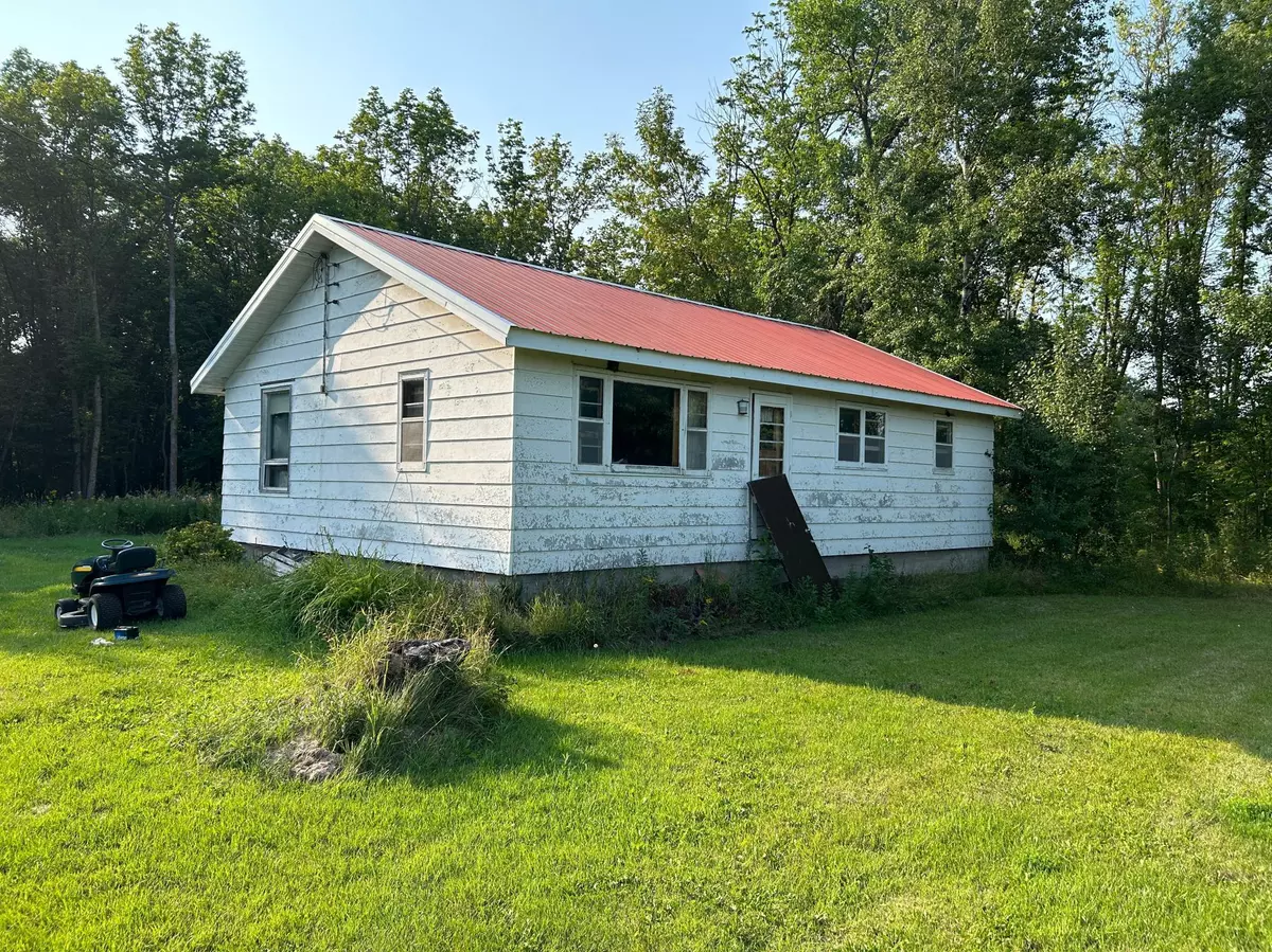 Warroad, MN 56763,30805 570th AVE