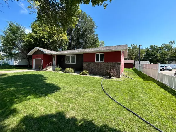 Madison, MN 56256,416 8th AVE E