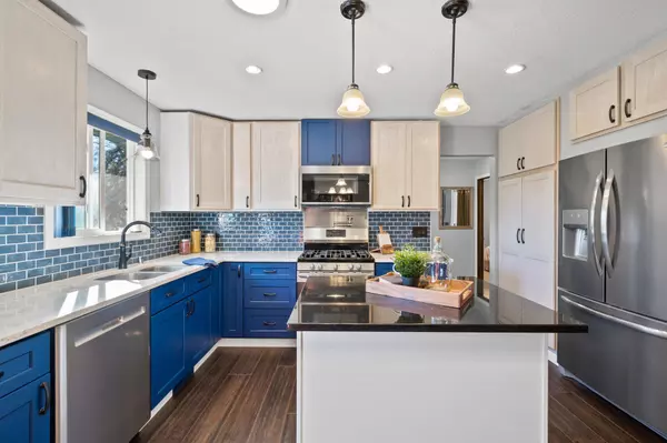 Brooklyn Park, MN 55443,7991 Halifax AVE N