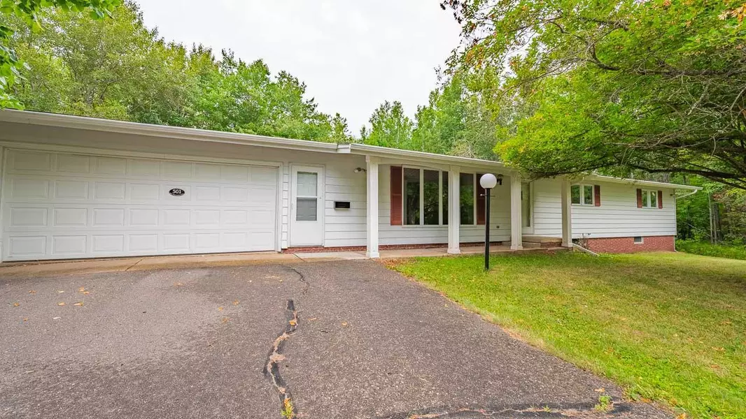 501 E 3rd AVE S, Aurora, MN 55705