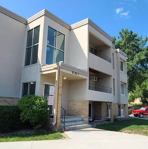 Rochester, MN 55901,2011 Viking DR NW #29
