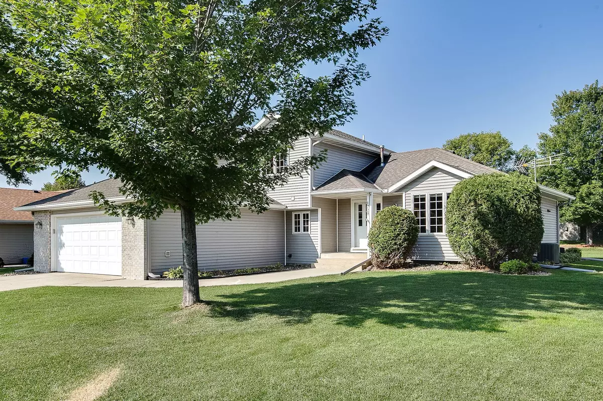 Faribault, MN 55021,1728 Westwood DR