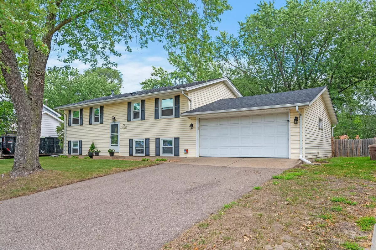 Coon Rapids, MN 55433,10709 Xavis ST NW