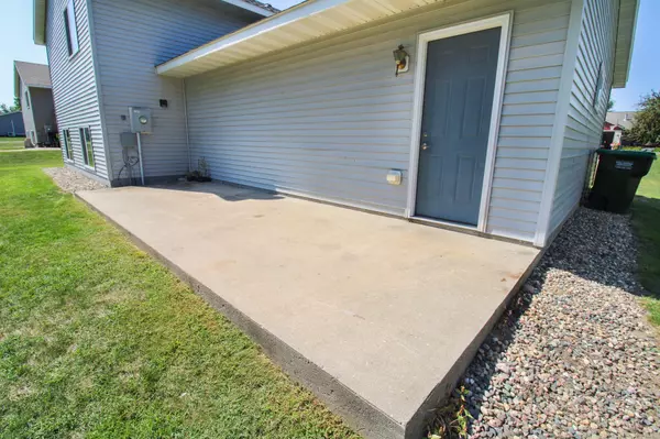 Melrose, MN 56352,718 Country Club DR SW