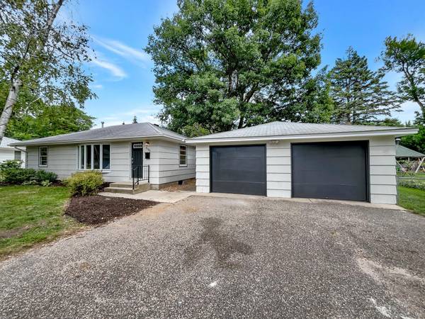 6280 Rhode Island AVE N,  Brooklyn Park,  MN 55428