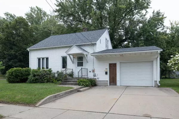 620 E Spring ST,  River Falls,  WI 54022