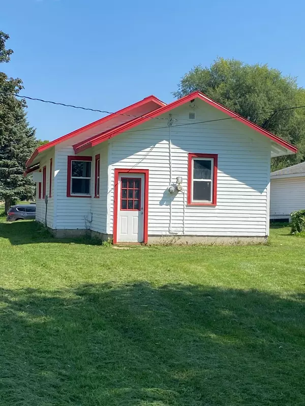 Appleton, MN 56208,133 N Gaulke ST