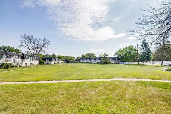 Inver Grove Heights, MN 55076,3886 Craig WAY