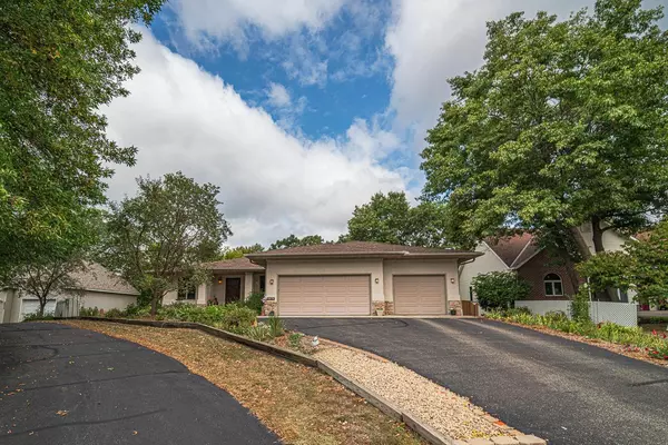 Savage, MN 55378,4878 Clearwater CIR