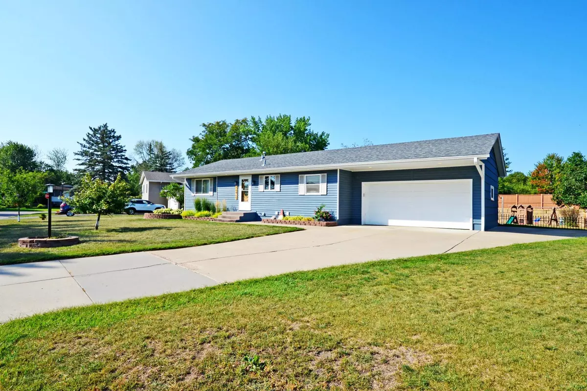 Lakeville, MN 55068,16469 Glengary CT W