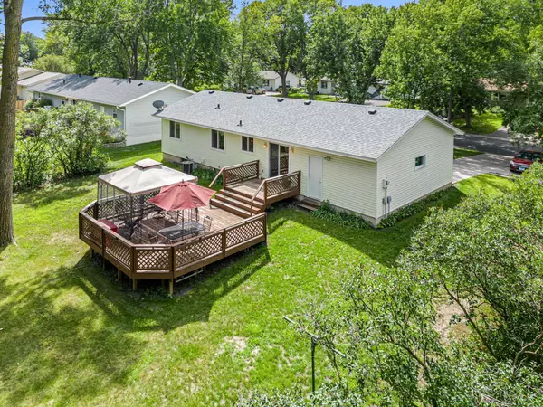 10261 Olive ST NW, Coon Rapids, MN 55433