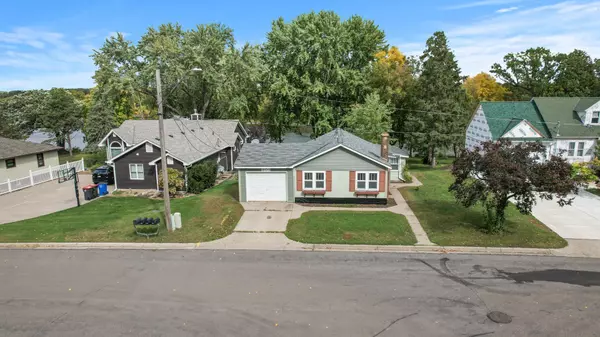 Monticello, MN 55362,801 W River ST